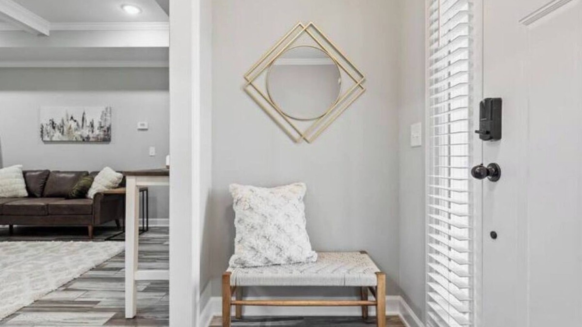 Enterprise House | Beautiful and Spacious 3 BR/2BA with KING bed