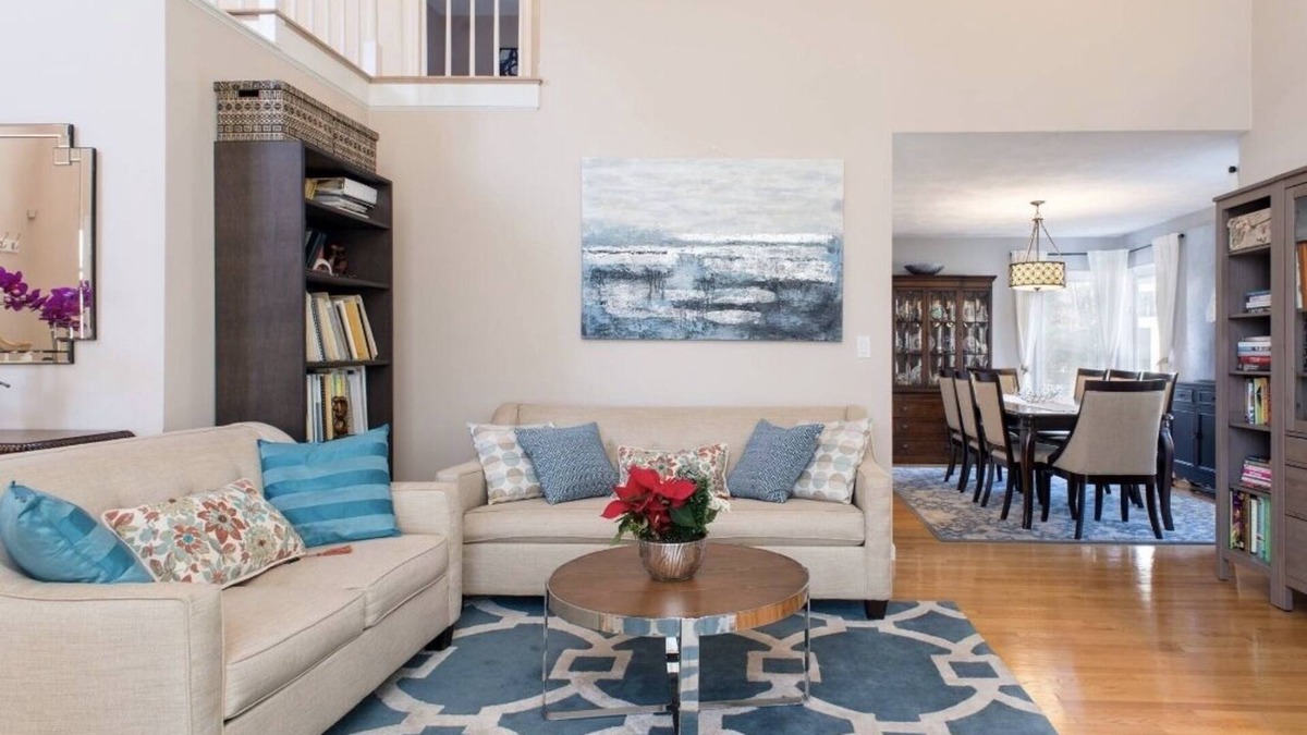 Acton House | Beautiful and spacious 4bdr 3 bath house in Acton