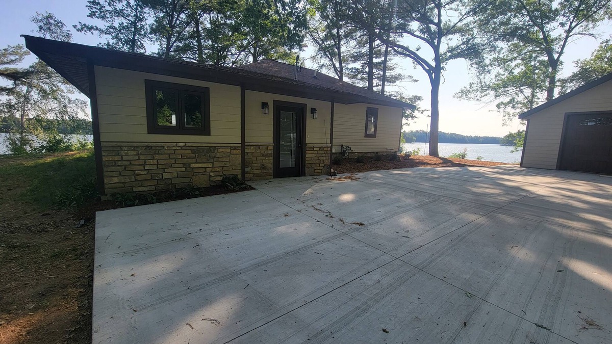Chetek House | Beautiful and Spacious Lake Home. Amazing Panoramic Lake Views.