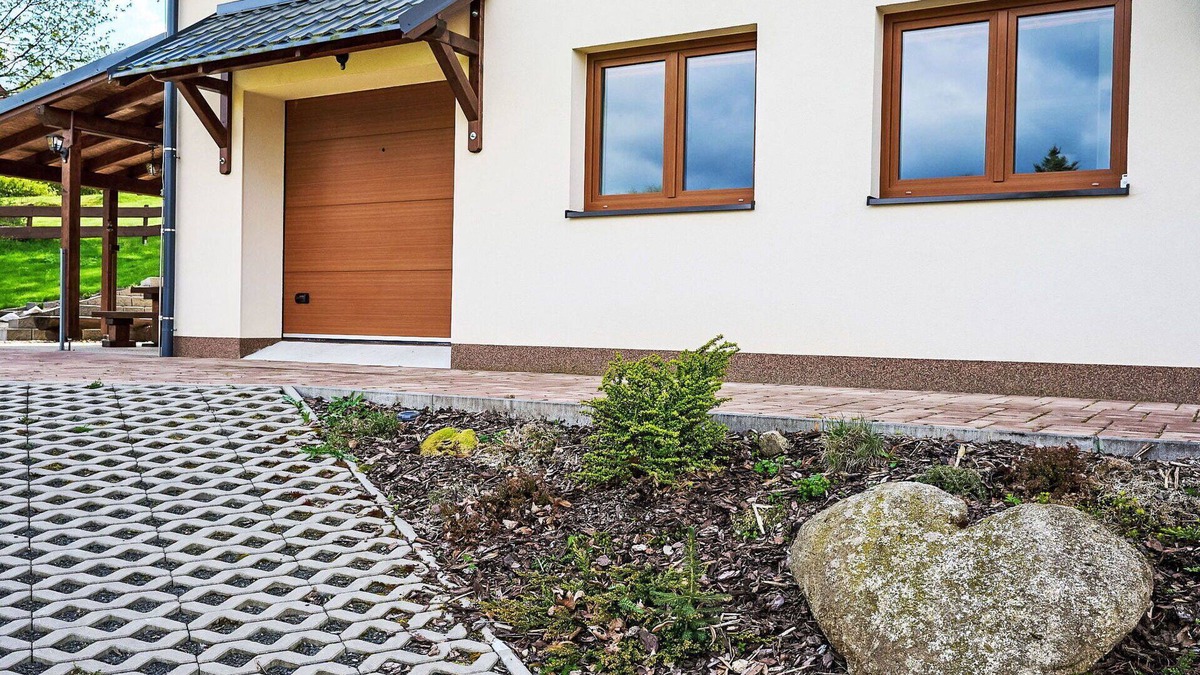 Nova Ves nad Nisou Apartment | Beautiful apartment for 4 guests with WIFI, TV and terrace