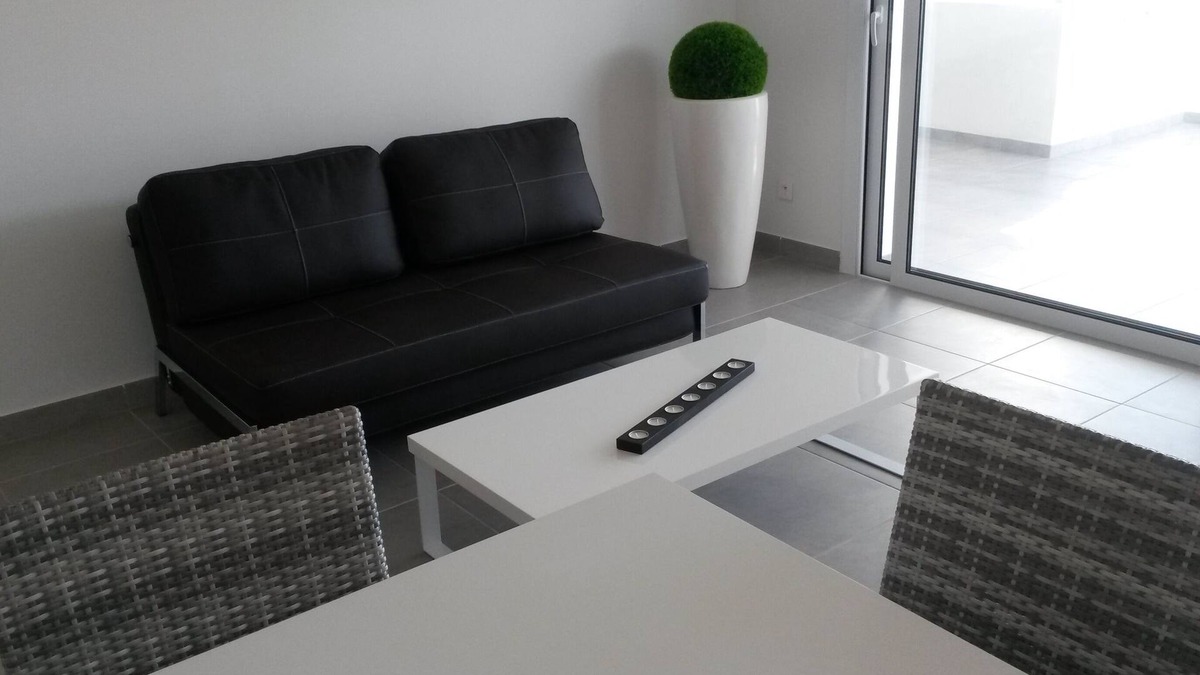 L'Ile-Rousse Apartment | BEAUTIFUL APARTMENT IN RESIDENCE STANDING UP BEAUTIFUL SEA AND MOUNTAIN