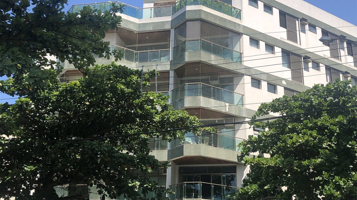 Jardim Praiano Apartment | Beautiful apartment 180m2 Guarujá Enseada. 3 suites, 4 bedrooms 3 min walk from the beach