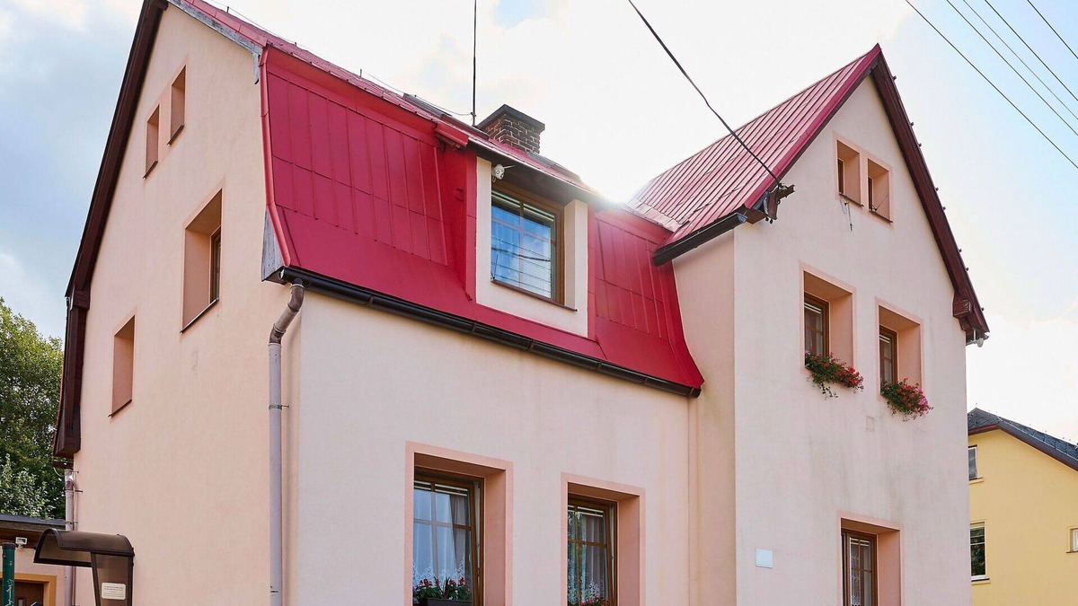 Liberec Apartment | Beautiful apartment for 4 guests with WIFI, TV and terrace