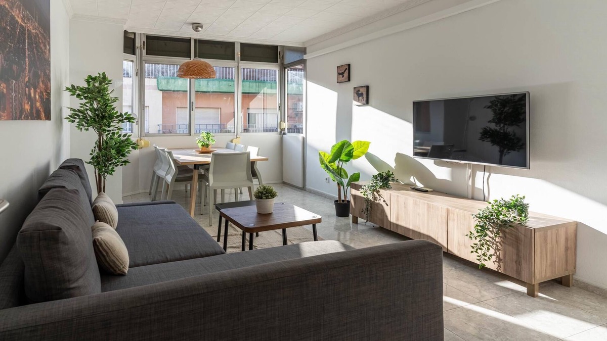 La Maternitat i Sant Ramon Apartment | Beautiful apartment in Camp Nou