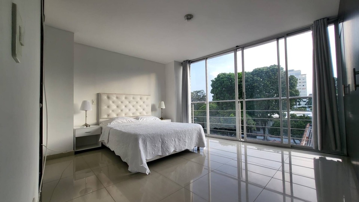 Cali Apartment | Beautiful apartment, excellent location in Cali.