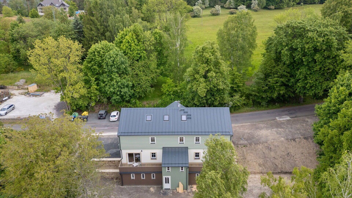Hrensko Apartment | Beautiful apartment for 6 people with WIFI, TV, patio and pets allowed