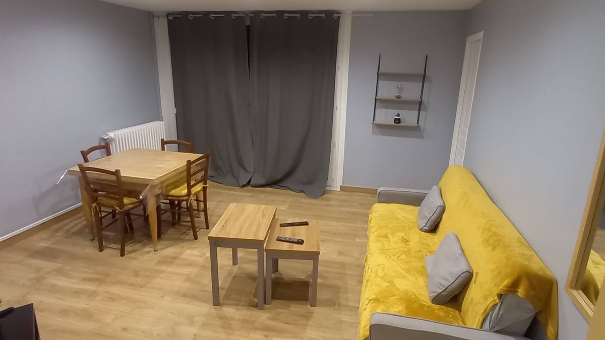 Beauvais Apartment | Beautiful Apartment F4 Beautiful view, Spacious and Trendy