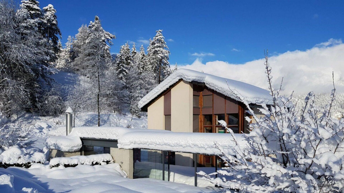 Praz Apartment | Beautiful apartment for 2 guests with WIFI, balcony and parking