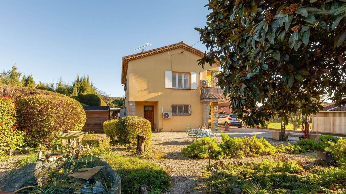 Pegomas Apartment | Beautiful apartment for 4 guests with WIFI, A/C, TV and balcony