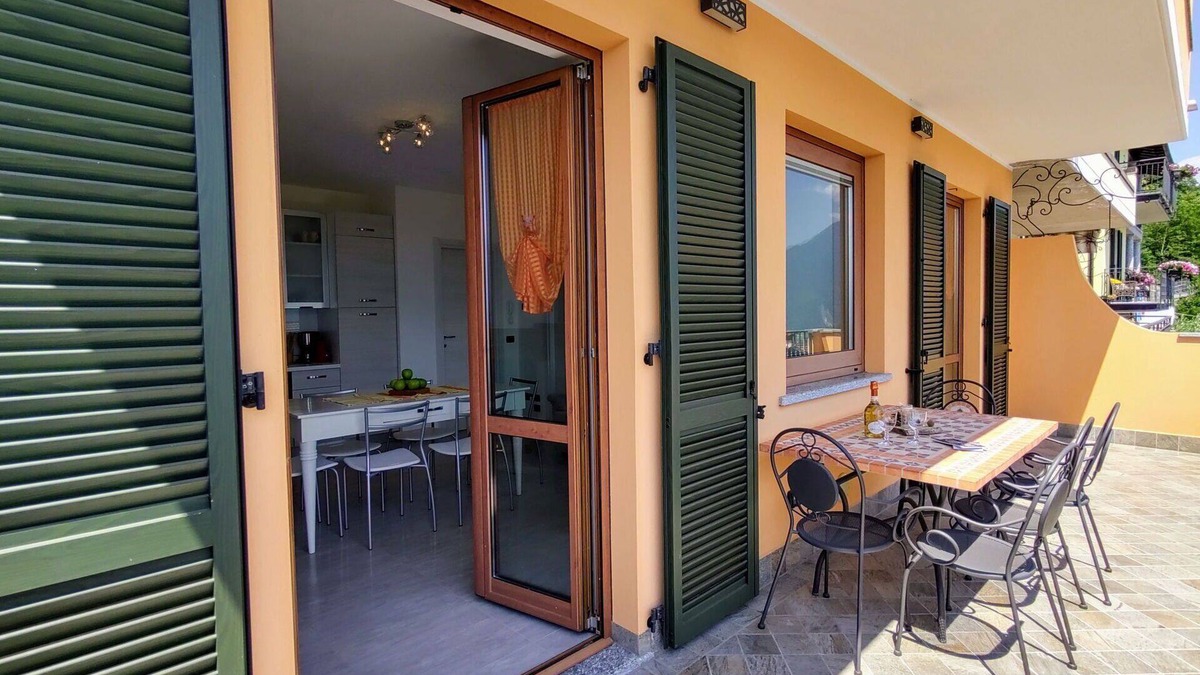 Gera Lario Apartment | Beautiful apartment for 5 guests with WIFI, TV, terrace and pets allowed