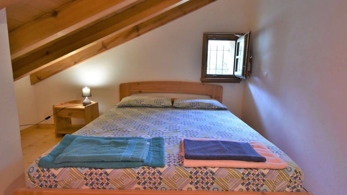 Prata Camportaccio Apartment | Beautiful apartment for 5 people with A/C, WIFI, TV, patio, pets allowed and parking