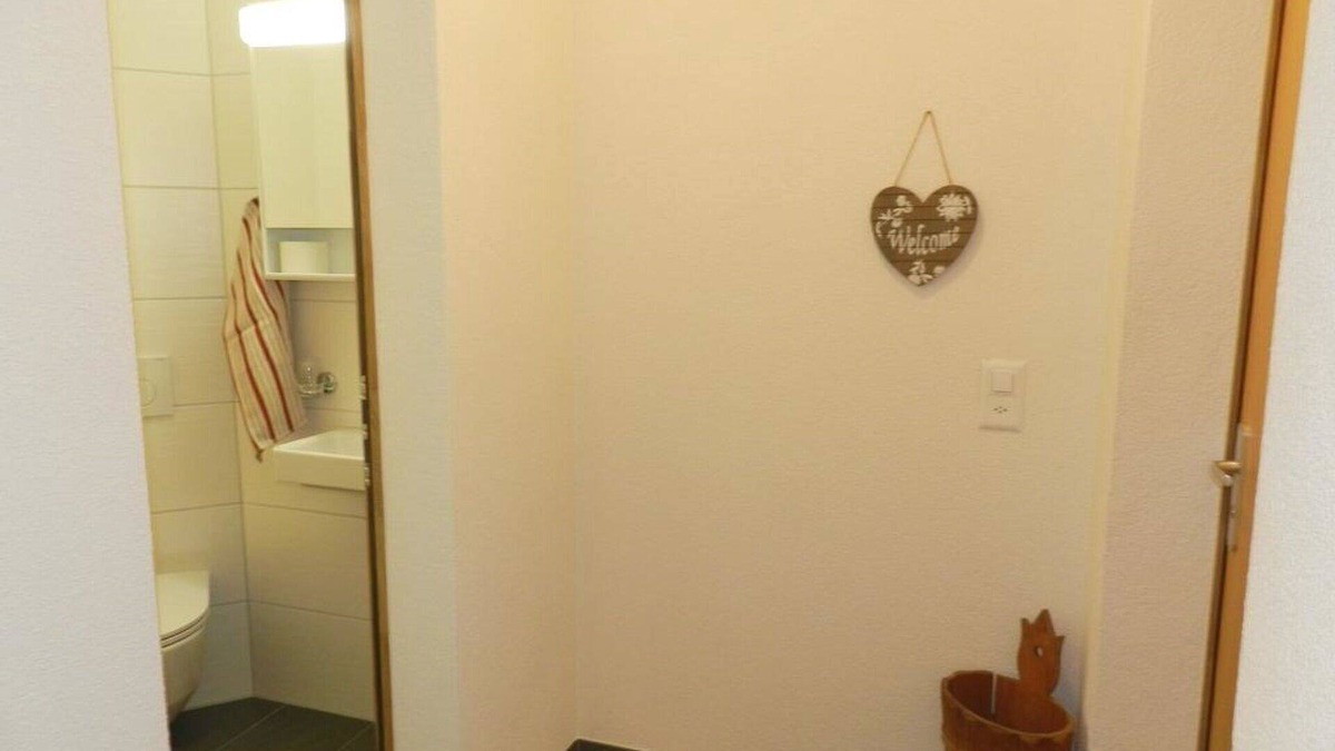 Gsteig Apartment | Beautiful apartment for 6 people with WIFI, balcony and pets allowed