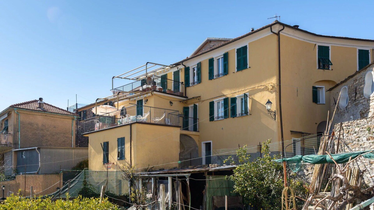 Vasia Apartment | Beautiful apartment for 6 guests with WIFI, terrace, pets allowed and parking