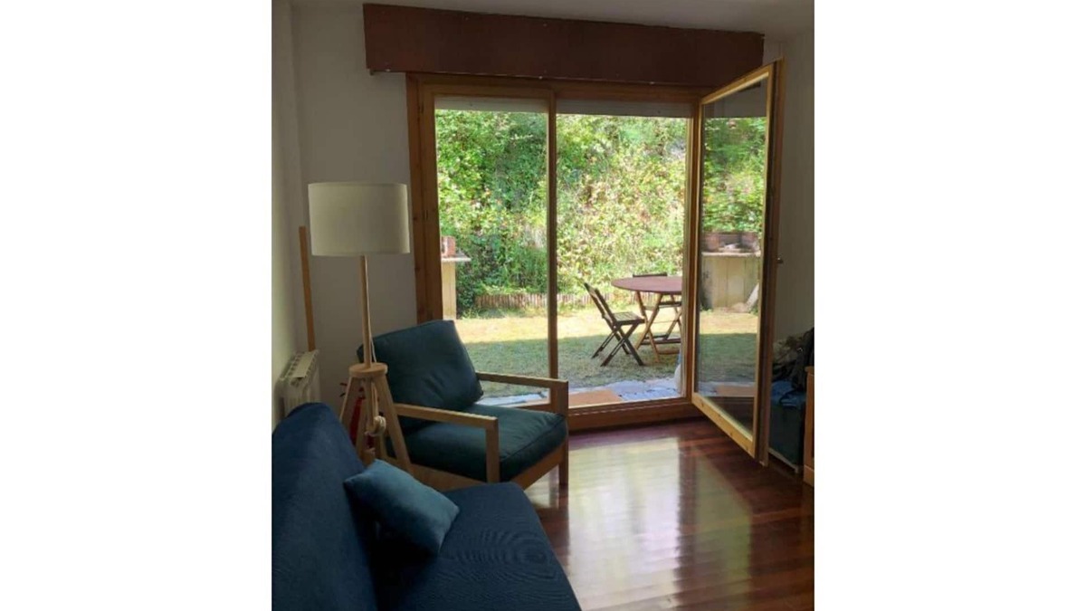Comillas City Center House | Beautiful apartment in Comillas, private garden, 10m from the Capricho de Gaudi