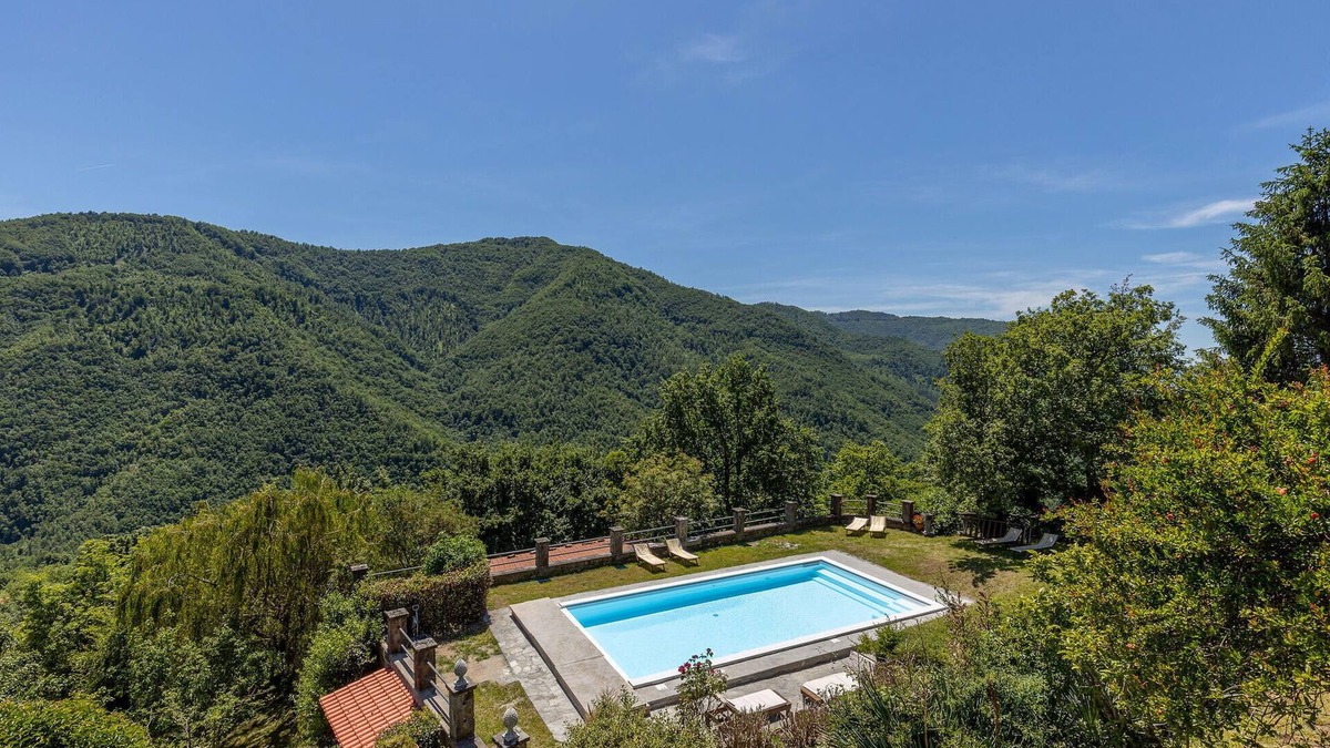 Comano Apartment | Beautiful apartment in Comano -MS-