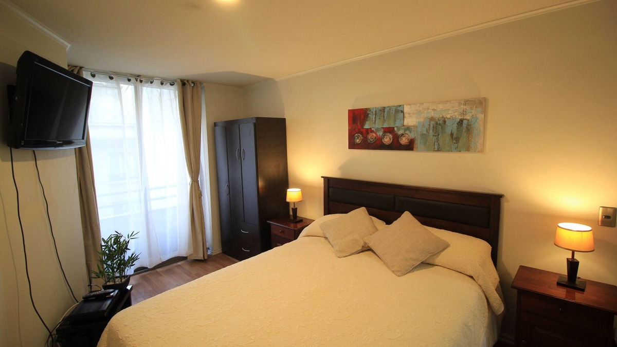 Bellas Artes Apartment | Beautiful apartment in Santiago in Barrio Bellas Artes!