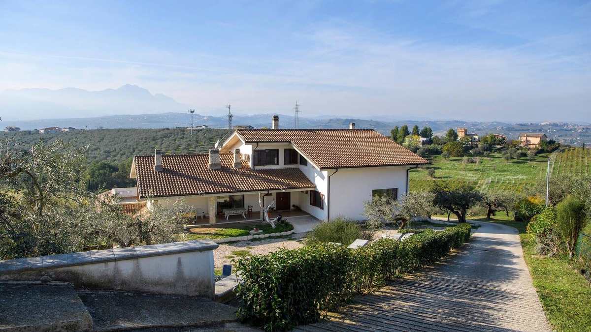 Moscufo Apartment | Beautiful apartment in Moscufo