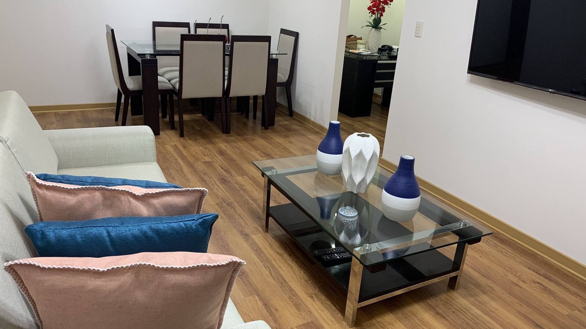 San Eugenio House | Beautiful apartment in the heart of Lince and San Isidro