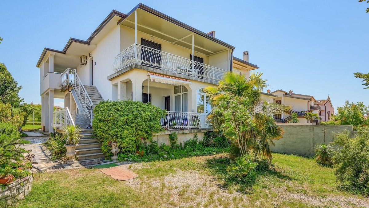 Lovrecica Apartment | Beautiful apartment in Umag with WiFi