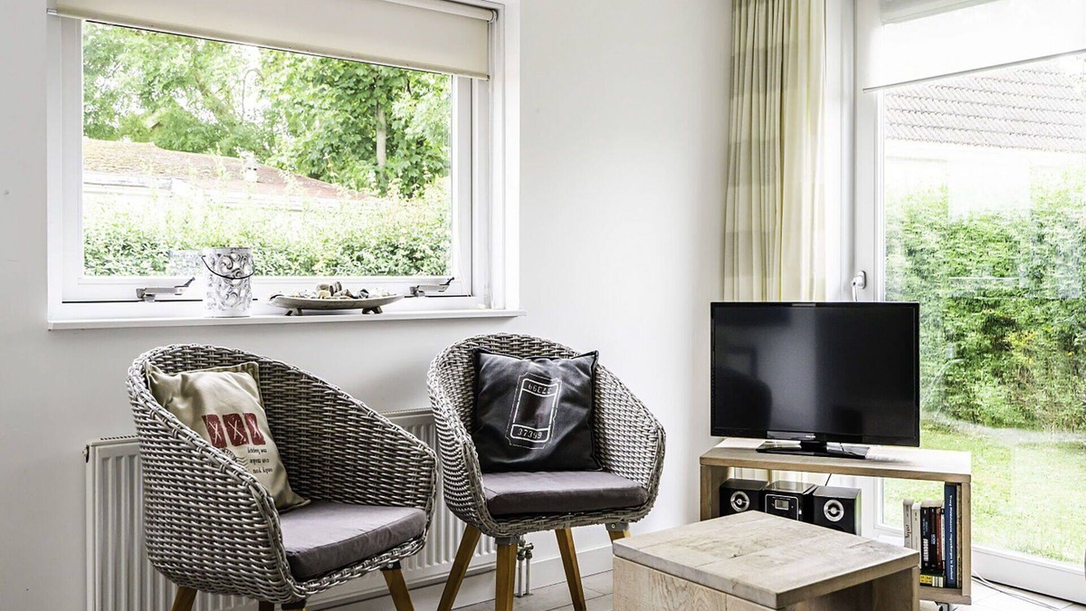 Municipality of Vlissingen House | Beautiful apartment in villa for 4 people with WIFI, TV, terrace, pets allowed and parking