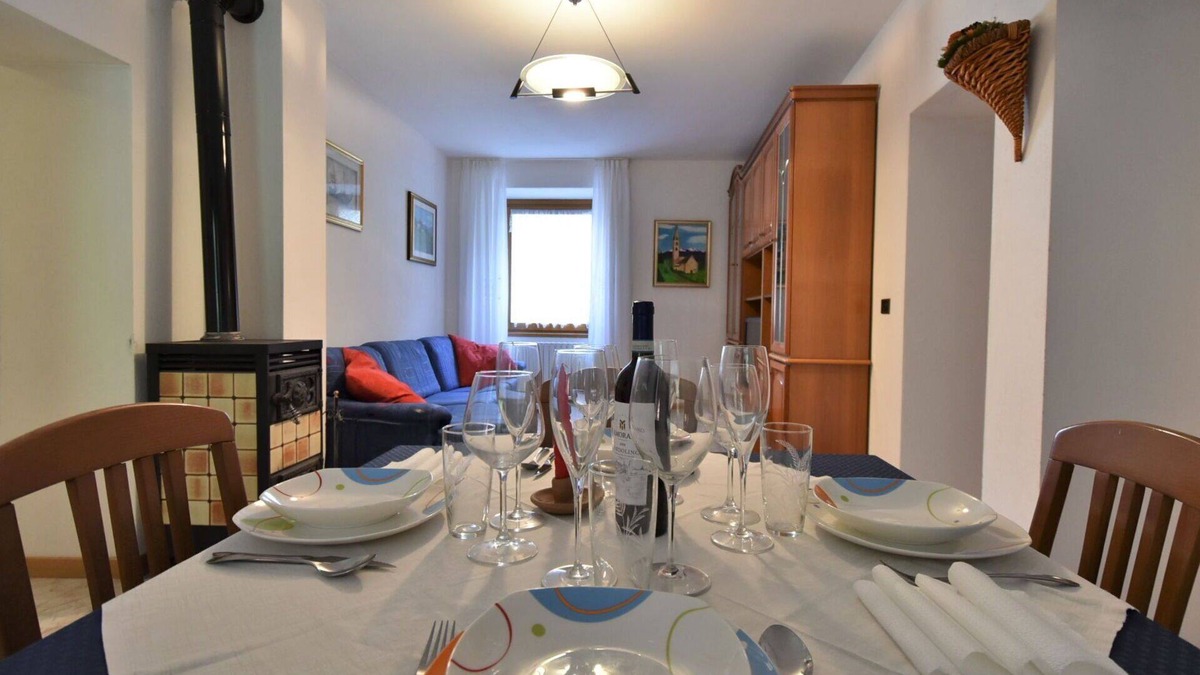 Valdisotto Apartment | Beautiful apartment for 4 people with WIFI, TV and parking