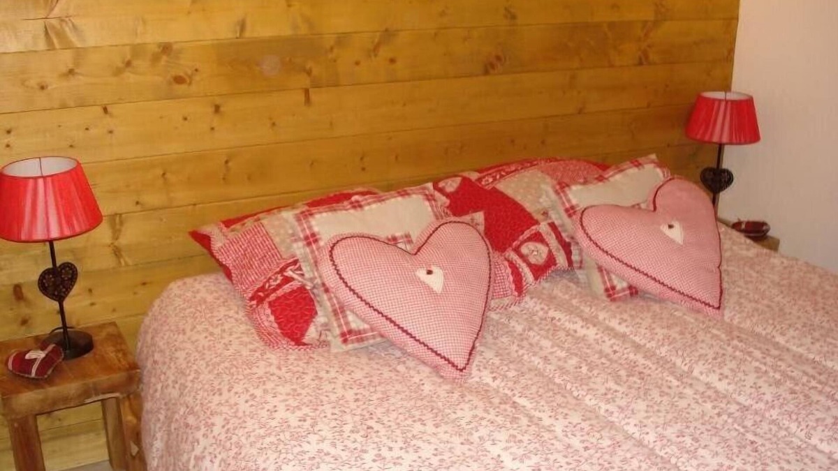 Flumet Apartment | Beautiful apartment near Megève (4 people)