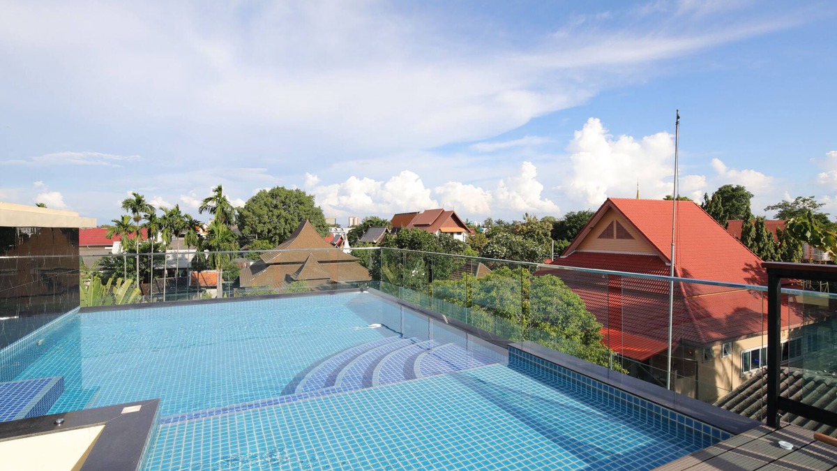 Old City Apartment | Beautiful Apartment in the Old City at Walking Street