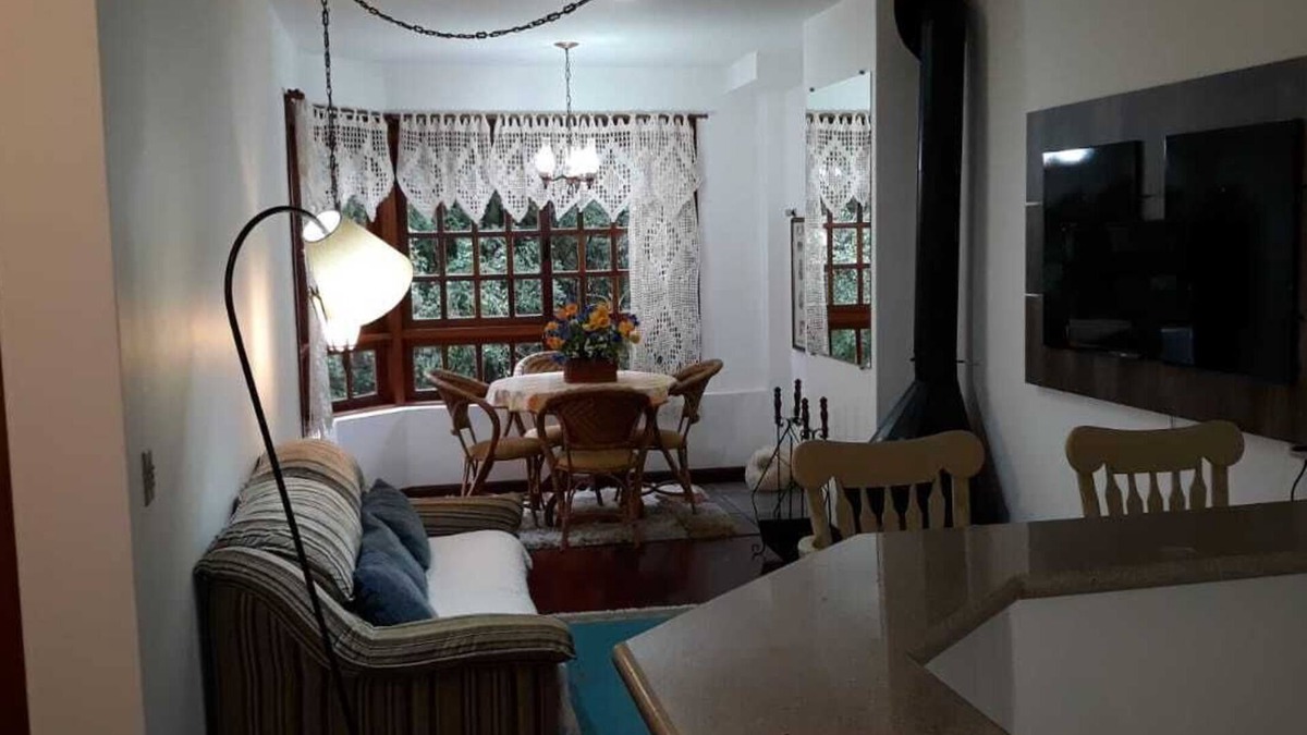 Gramado City Centre Apartment | Beautiful apartment with kitchen