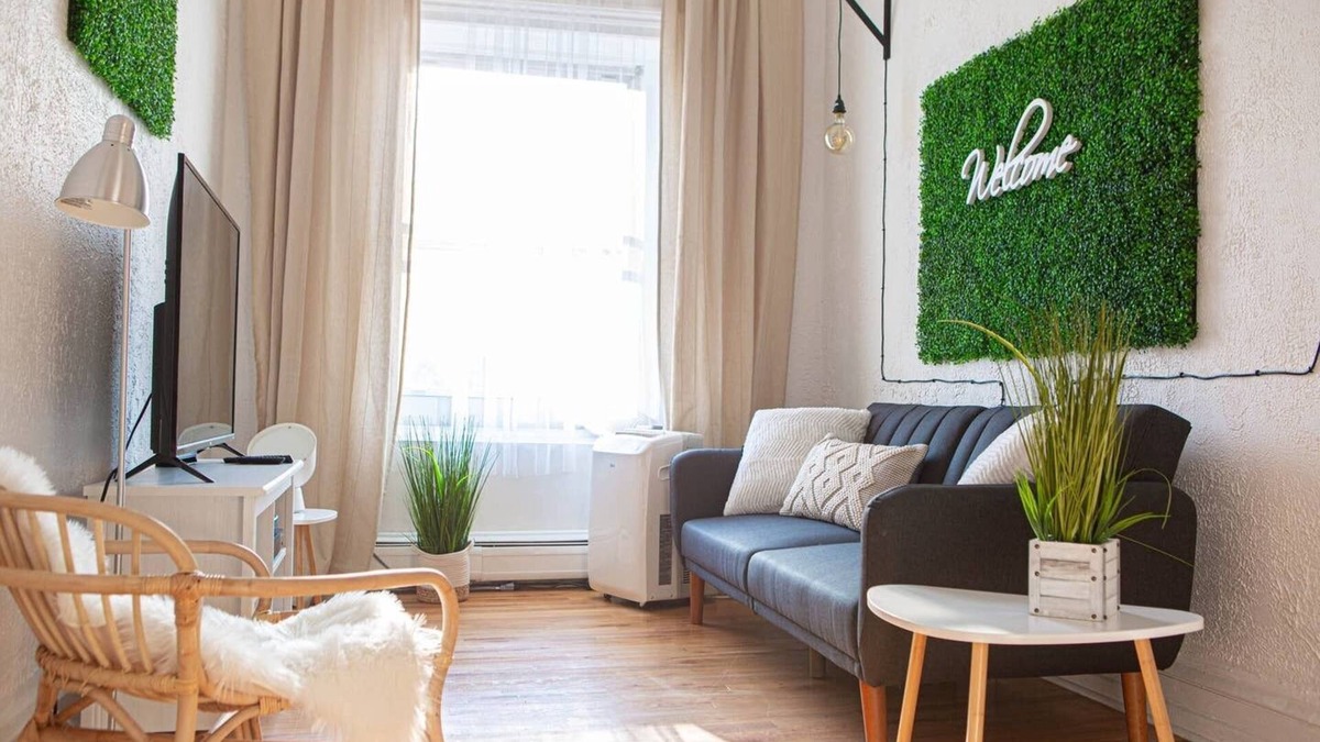 Hoboken Apartment | Beautiful Apt ONE STOP from Manhattan