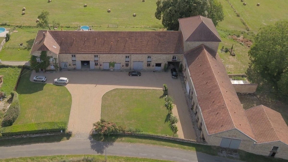 La Roche-l'Abeille House | Beautiful barn conversion with private courtyard and pool.