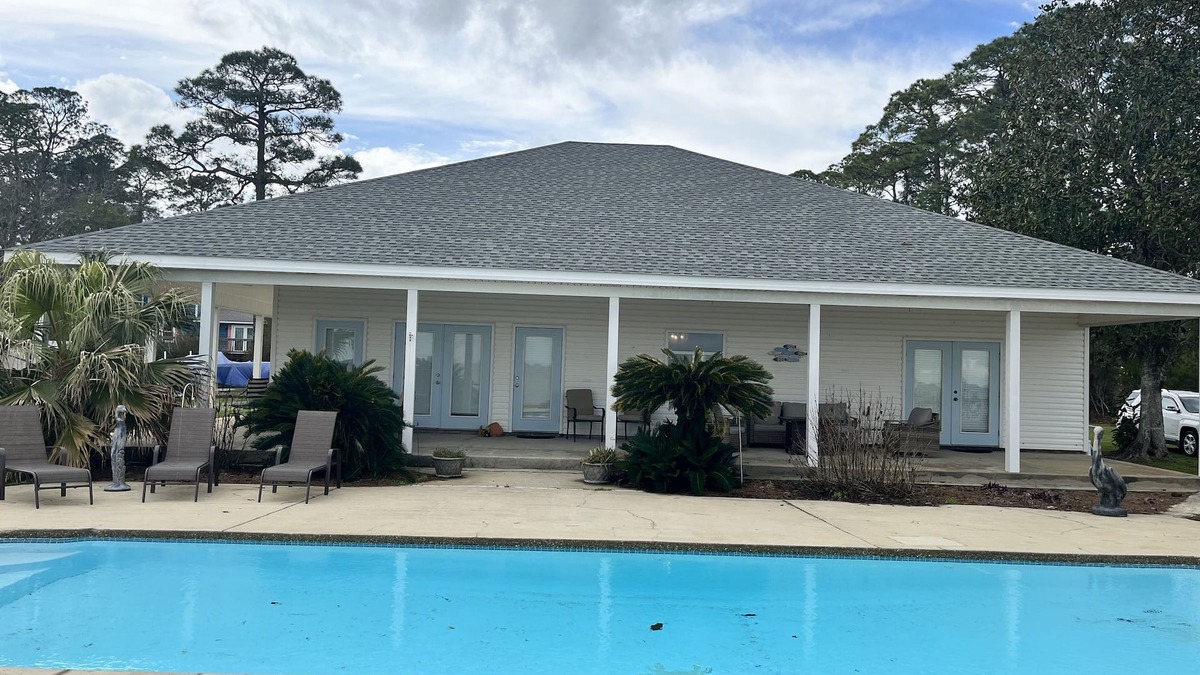 Theodore House | Beautiful Bay House located on Mobile Bay. 15 minutes to Dauphin Island Beaches