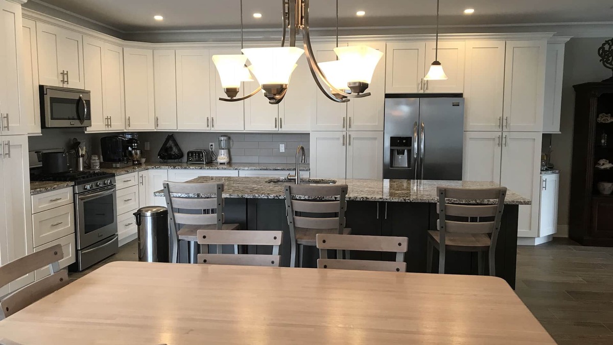 Ortley Beach House | Beautiful Bayview Home Ortley Beach with Great side yard 6 beach passRR#22-332