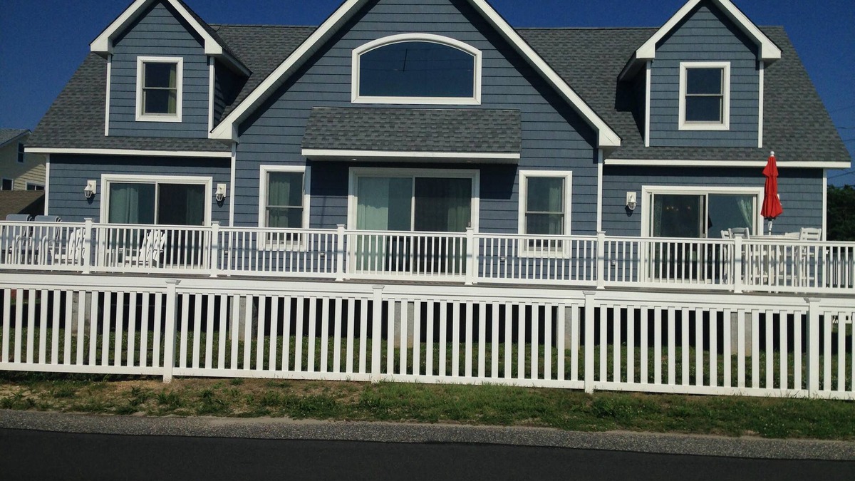Town Bank House | Beautiful Beach front Cape May home