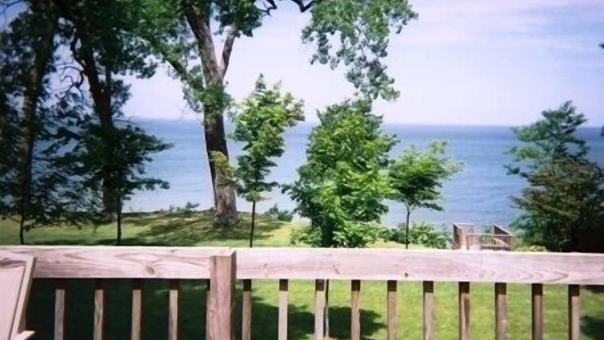 Riverside House | Beautiful Beach Front Luxury Home on Lake Michigan, Private Beach, Pool, Hot Tub