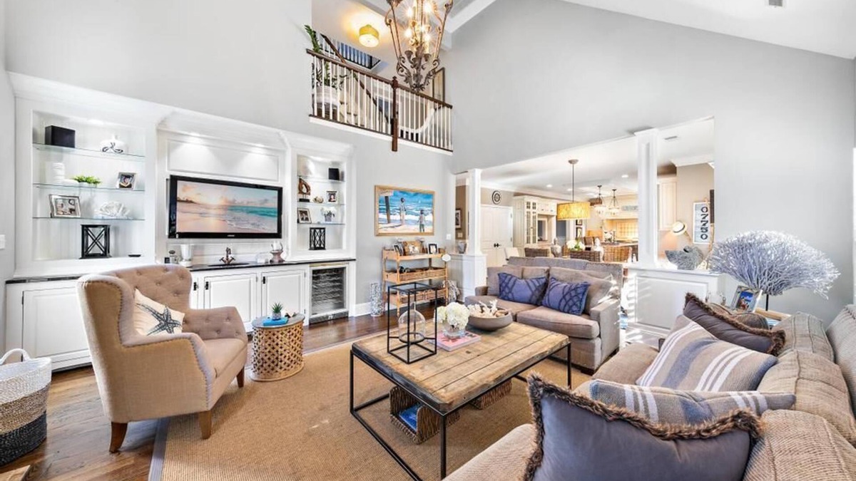 Monmouth Beach House | Beautiful Beach House One Block from Ocean and River Summer 2025