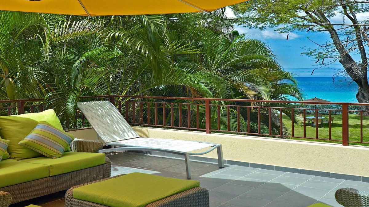 Folkestone Villa | Beautiful Beachfront Villa With Private Plunge Pool And Close To All Amenities.