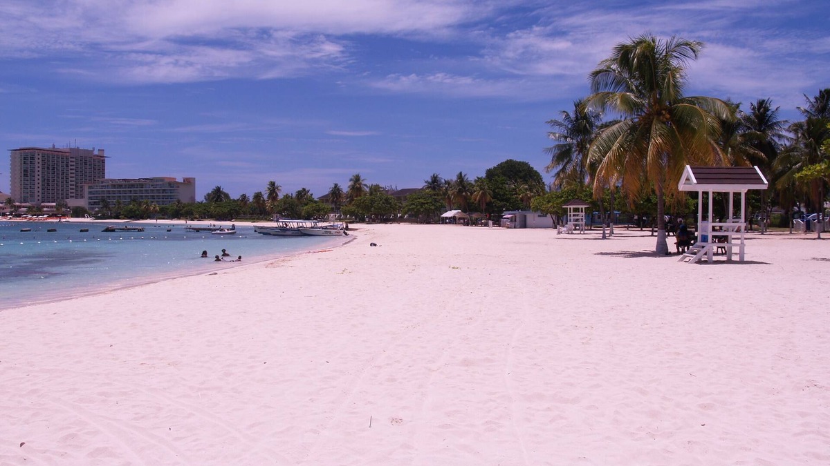 Ocho Rios Apartment | Beautiful Beachfront1 Bedroom Condo D18, Ocho Rios, Jamaica