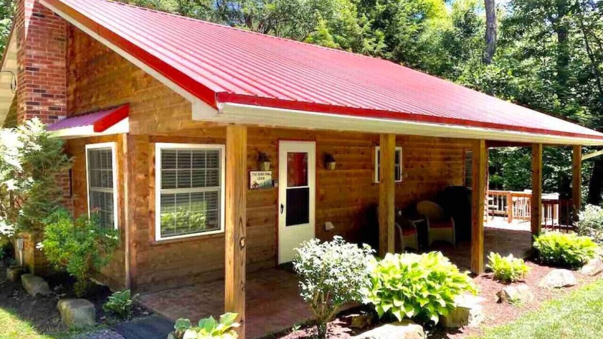 Confluence Apartment | Beautiful Bear Paw Cabin