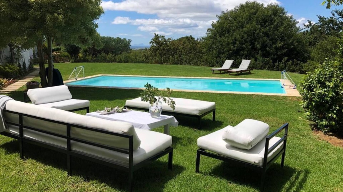 Newlands House | Beautiful Bishopscourt home with views