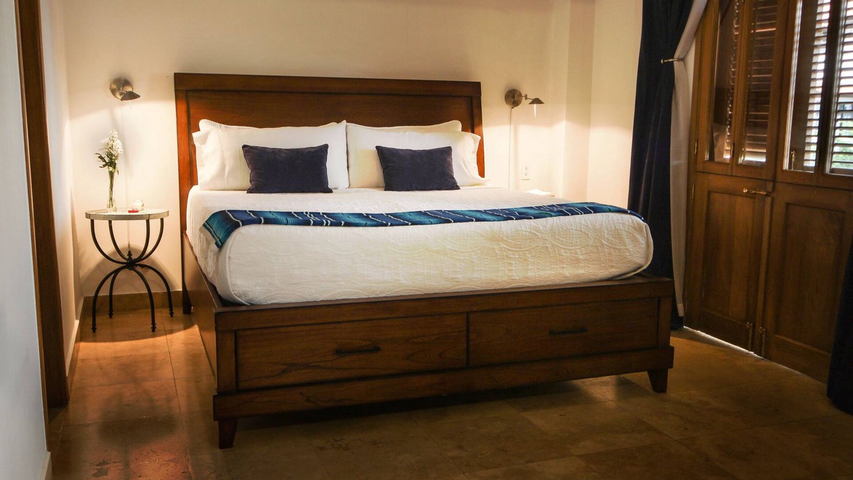 Casco Viejo Apartment | Beautiful Boutique Apart-hotel view & services (La Isabela Suites)