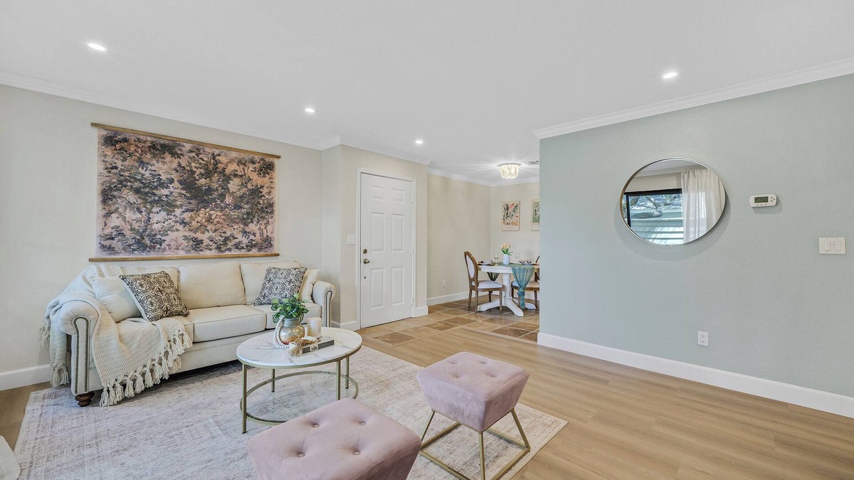 San Ramon Condo | Beautiful, Bright and Airy Fully Furnished Condo in San Ramon, CA