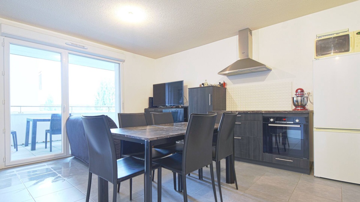 Saint-Rambert Apartment | Beautiful Bright Apt With Terrace
