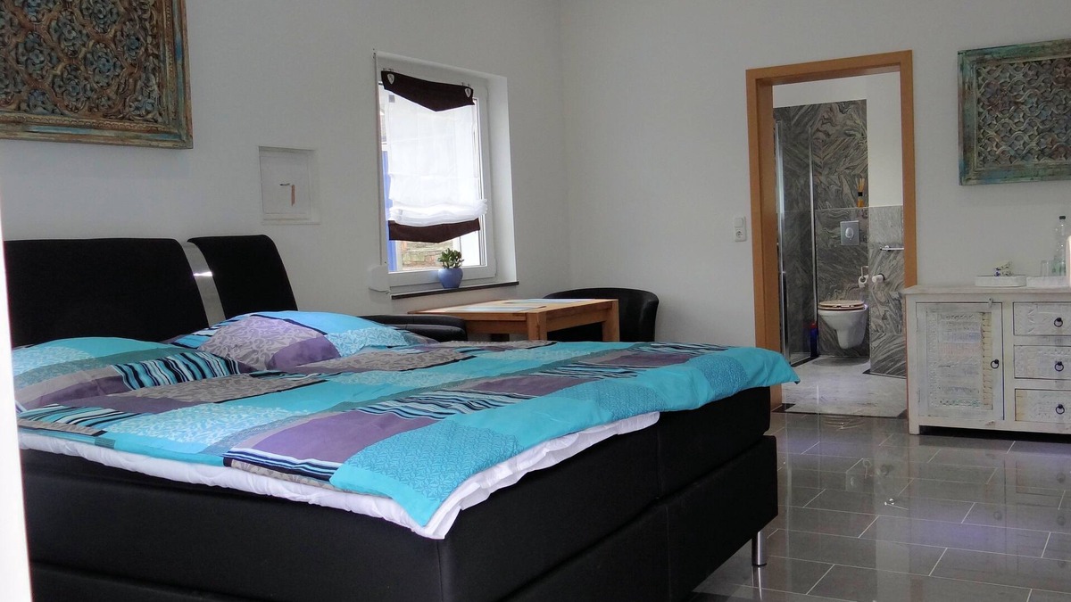 Hassloch Apartment | Beautiful bright room in a condo complex with Mainblick