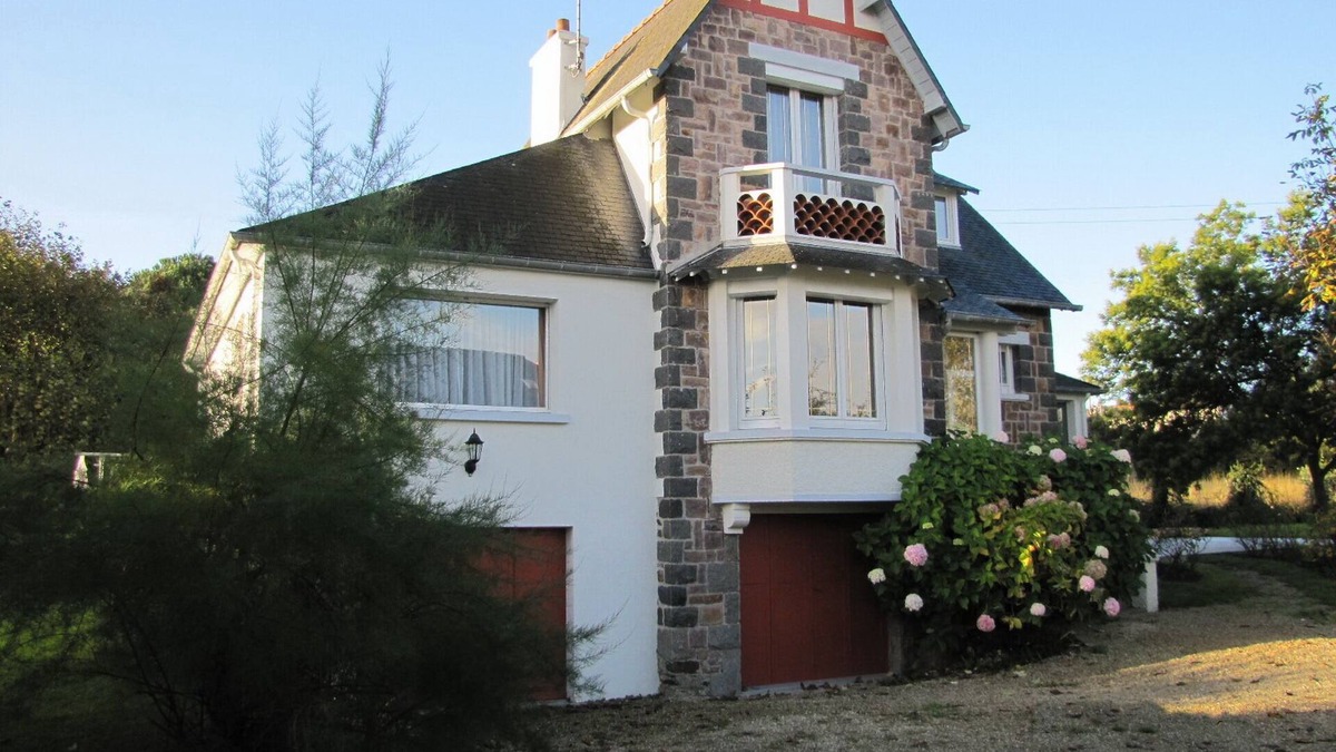 Saint-Quay-Portrieux House | Beautiful comfortable family Villa 400m from the Casino beach