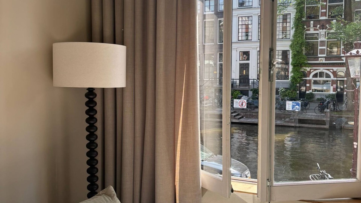Old Town Apartment | Beautiful Canal apartment in city center Amsterdam