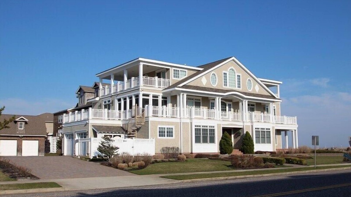 Admiral Estates House | Beautiful Cape May Beach front home, One of the top 50 homes in New Jersey