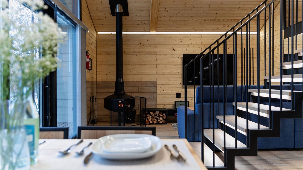 Scotrun Ski Chalet | Beautiful Chalet on a Lake in the Poconos, Fishing, Biking, Paddle Boats