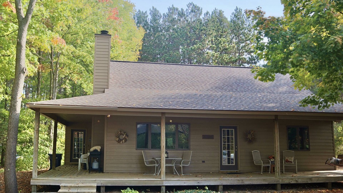 Thompsonville House | Beautiful Chalet at Crystal Mountain Resort