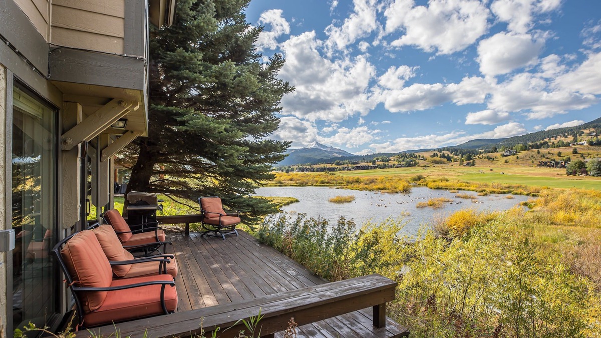 Big Sky Meadow Village Condo | Beautiful condo at Big Sky Golf Course w/community hot tub & fireplace - Creek Front Condo