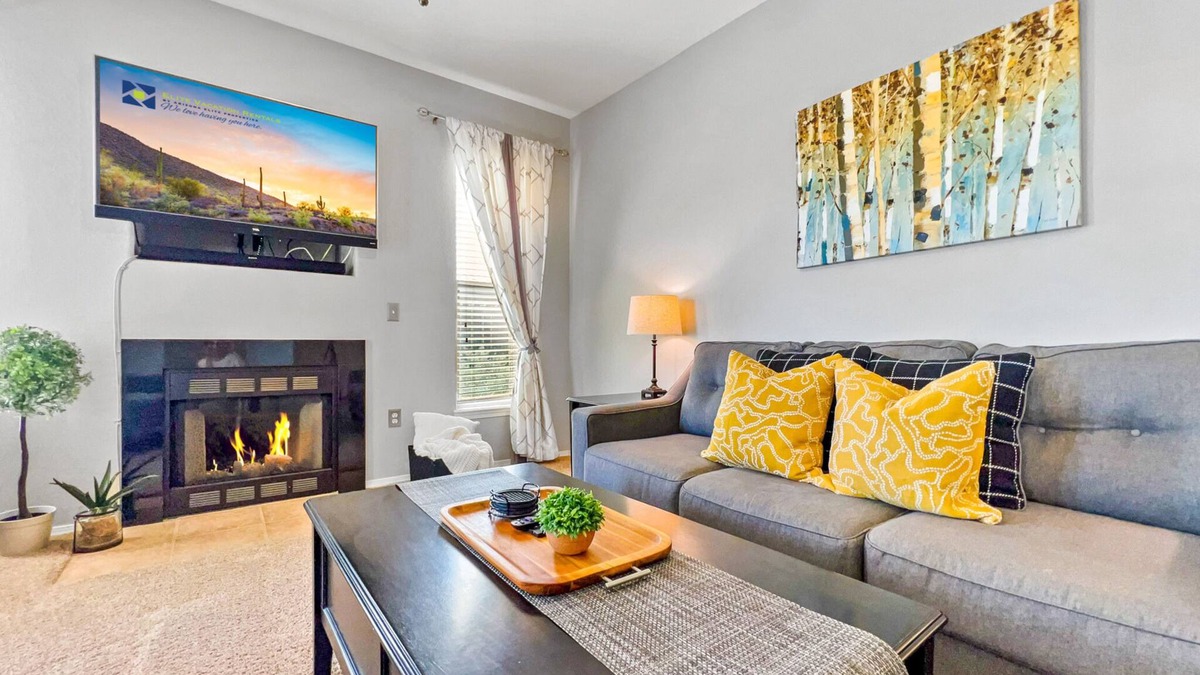 Litchfield Park House | Beautiful Condo with Pool, Spa and One Car Garage!
